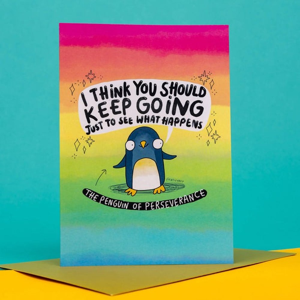 Katie Abey Design - The Penguin of Perseverance A6 Wenskaart - Multicolours